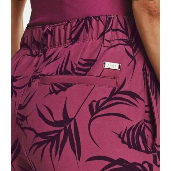 Under Armour 1362112 678 Women's Size 6 Pink Floral UA Links 9" Golf Shorts $80 - Picture 2 of 5
